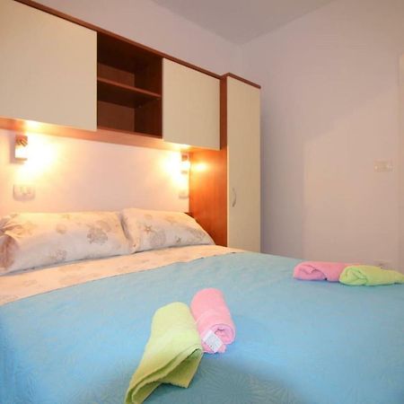 Apartment Noemi In City Center Poreč Dış mekan fotoğraf